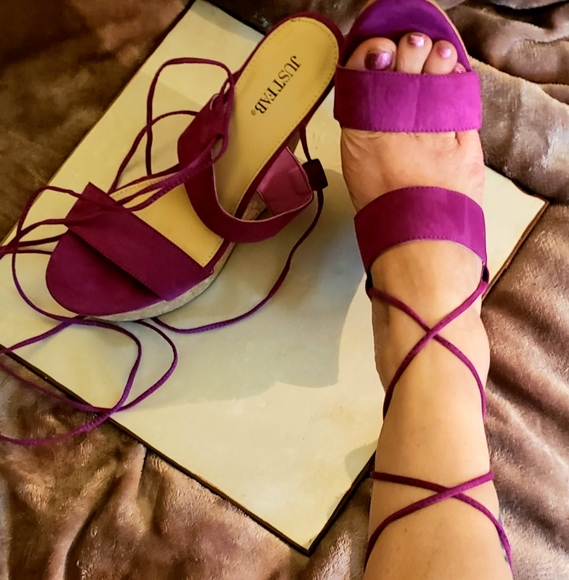 Just Fab Faux Suede Wedges - Picture 12 of 15